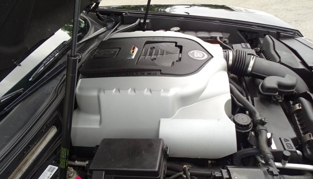 2006 Cadillac XLR-V 50