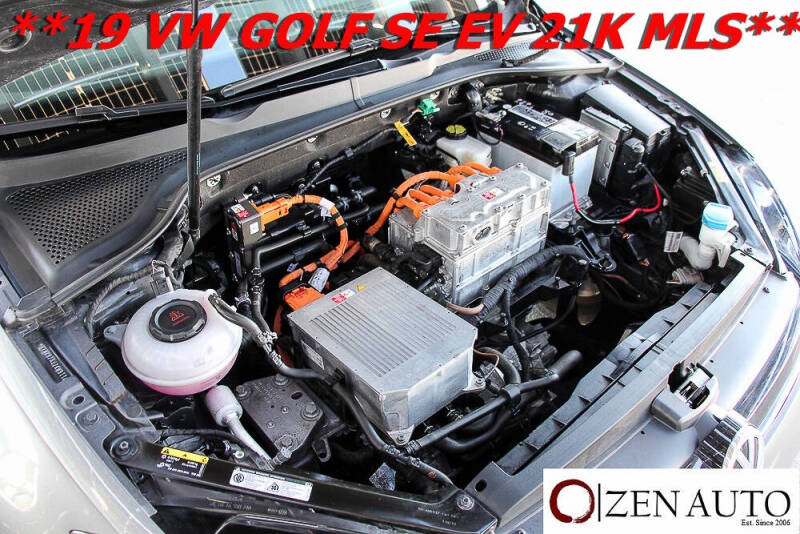 2019 Volkswagen e-Golf SE