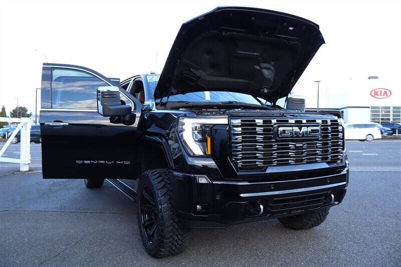 2025 GMC Sierra 3500HD