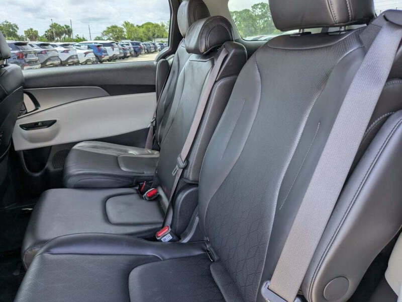 2024 Kia Carnival