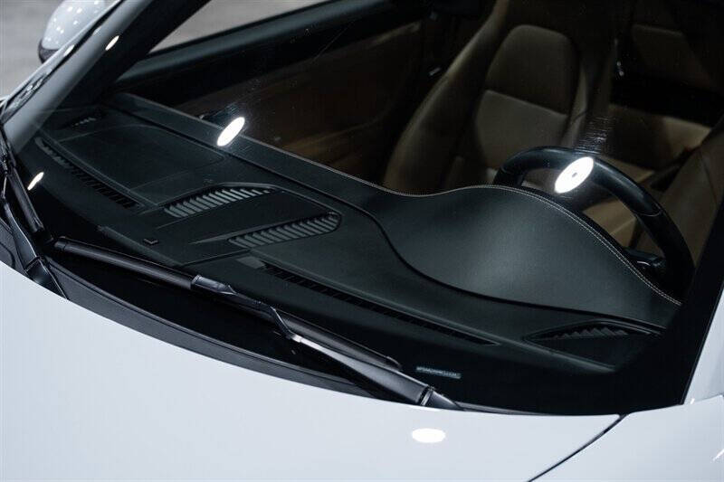 2019 Porsche 911 Carrera 4
