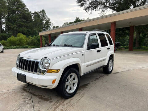 2005 Jeep Liberty for sale at Dreamers Auto Sales in Statham GA