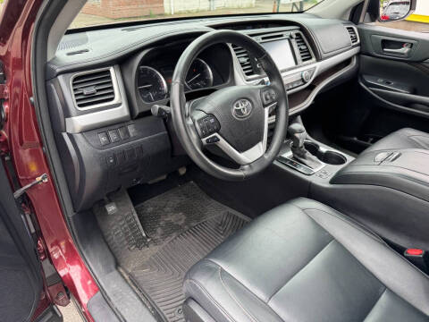 2017 Toyota Highlander XLE