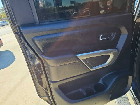 2019 Nissan Titan XD SL