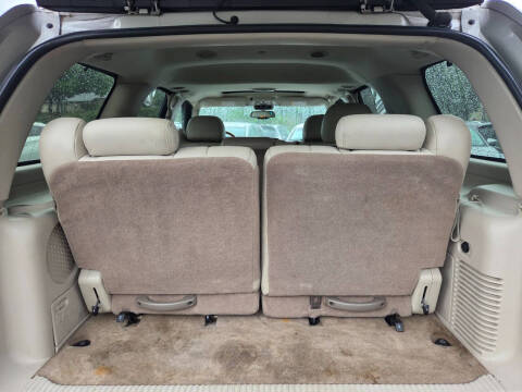 2004 Cadillac Escalade