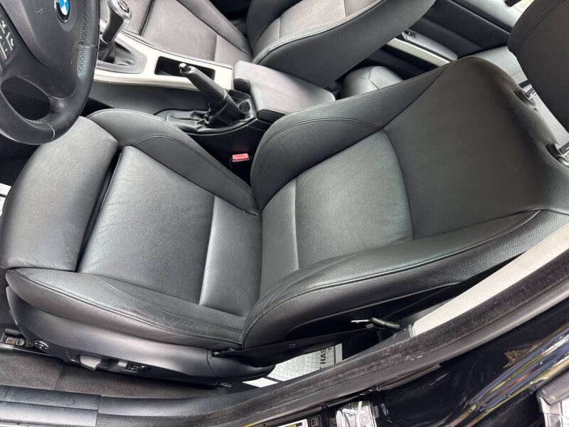 2006 BMW 3 Series 330i