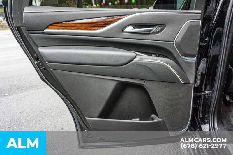 2022 Cadillac Escalade Premium Luxury