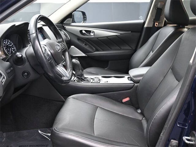 2022 Infiniti Q50 Luxe