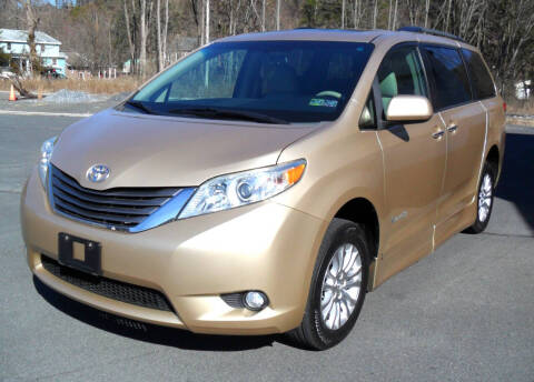2011 Toyota Sienna BraunAbility Ramp Van for sale at Jay & T's Auto Sales in Pottsville PA