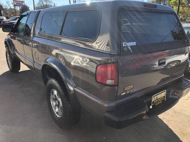 2000 Chevrolet S-10 for sale at Extreme Auto Plaza in Des Moines, IA