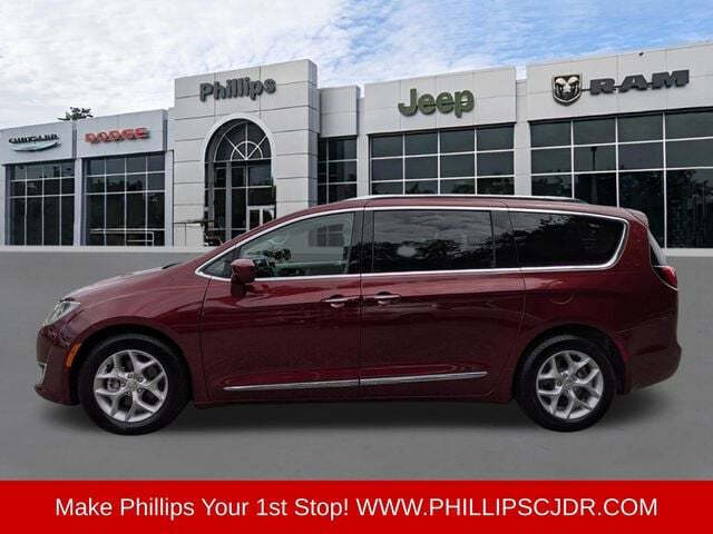 2019 Chrysler Pacifica Touring L Plus