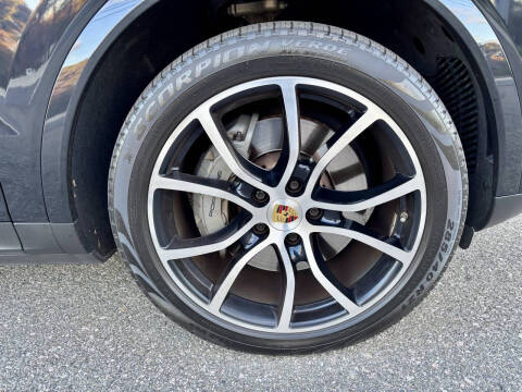 2019 Porsche Cayenne S