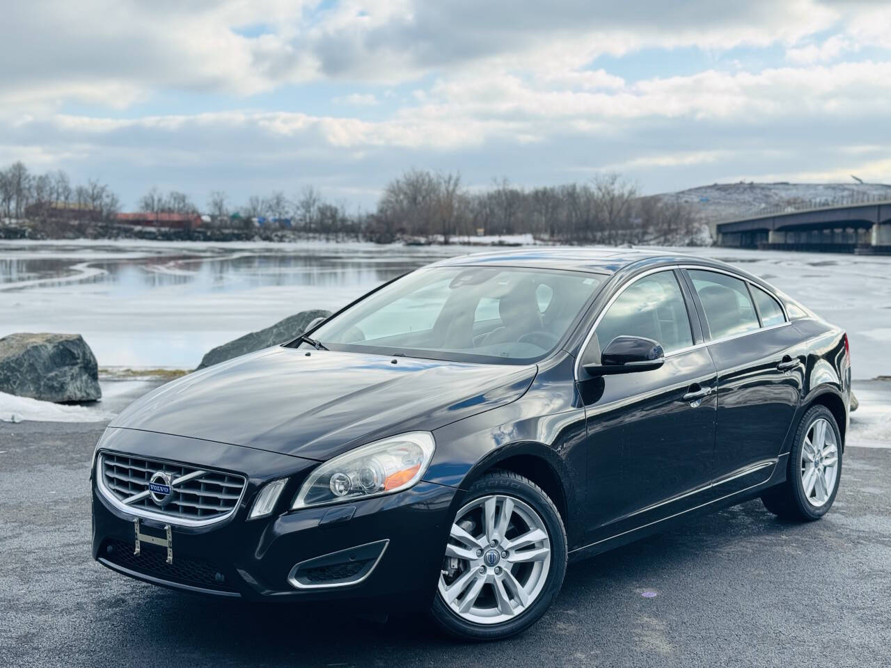 2013 Volvo S60 T5 Premier Plus
