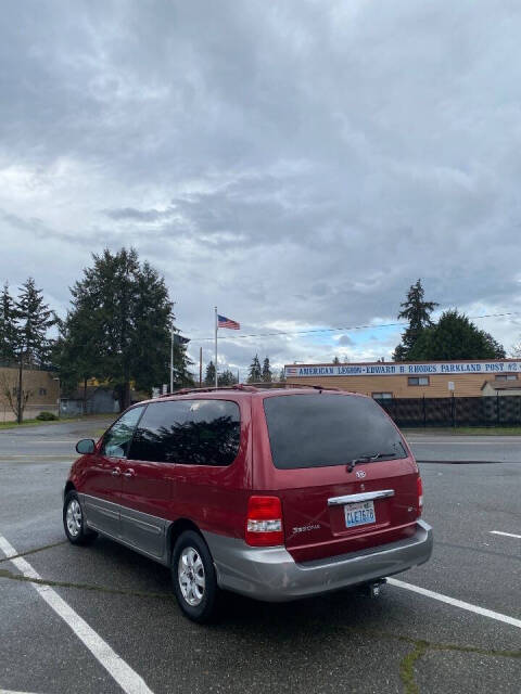 2005 Kia Sedona for sale at Quality Auto Sales in Tacoma, WA