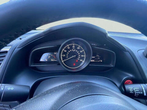 2018 Mazda MAZDA3 Touring