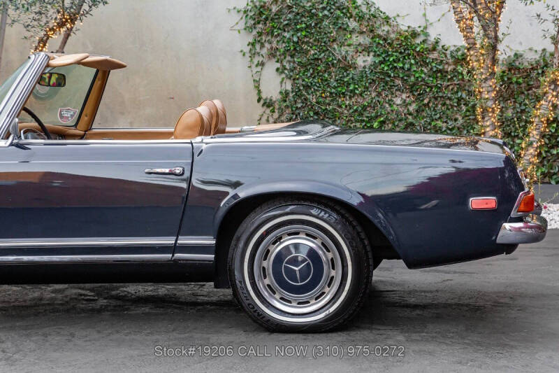 1970 Mercedes-Benz 280-Class