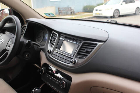 2018 Hyundai Tucson SE