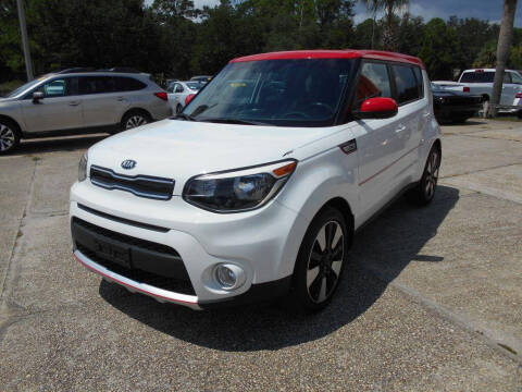 2017 Kia Soul +