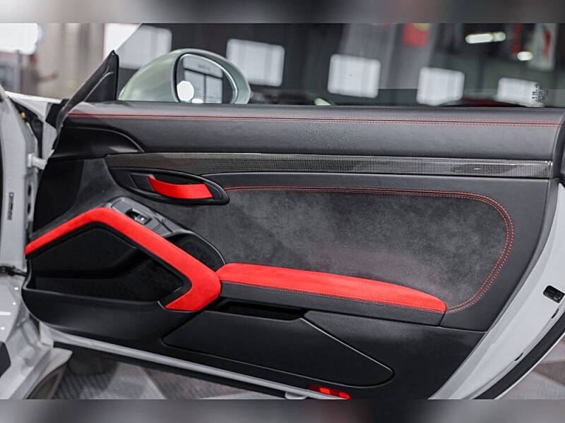 2018 Porsche 911 GT2 RS