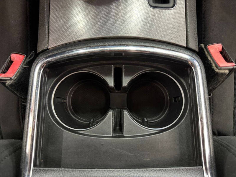 2013 Dodge Charger SE