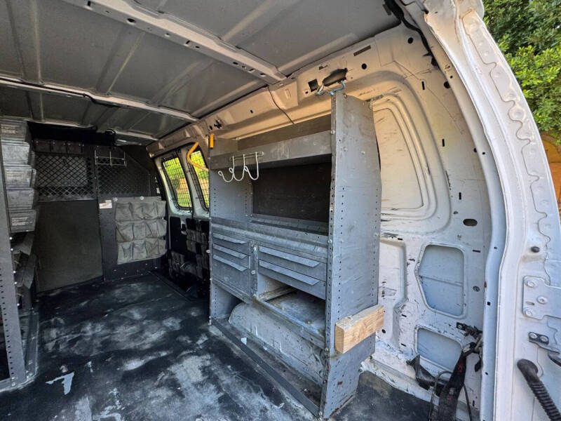 2010 Ford E-Series E-250