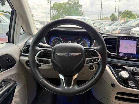 2021 Chrysler Pacifica Touring L