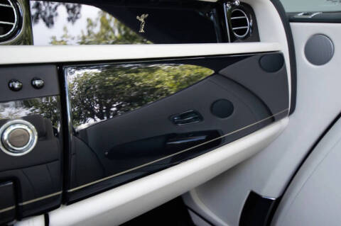 2016 Rolls-Royce Phantom Drophead Coupe