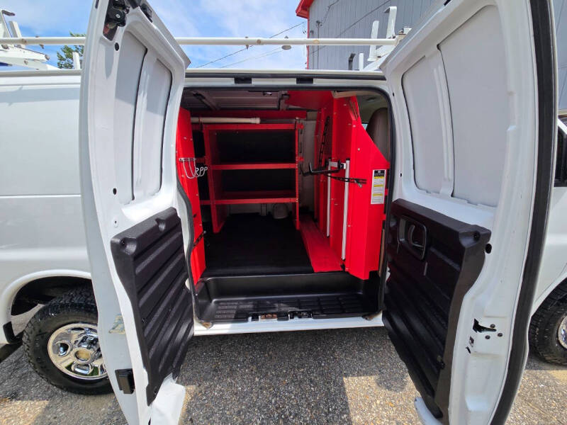 2020 Chevrolet Express 2500
