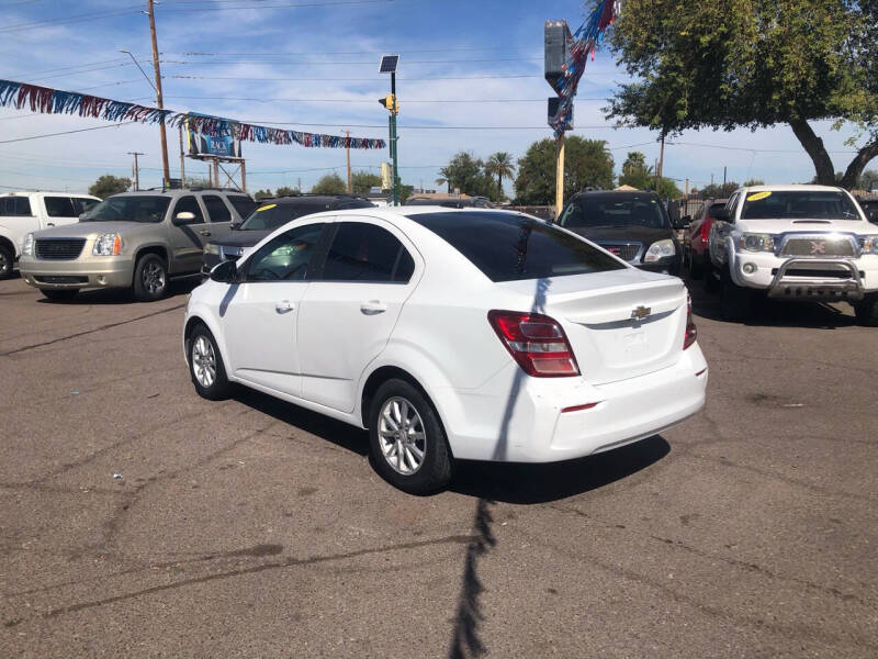 2017 Chevrolet Sonic LT Auto