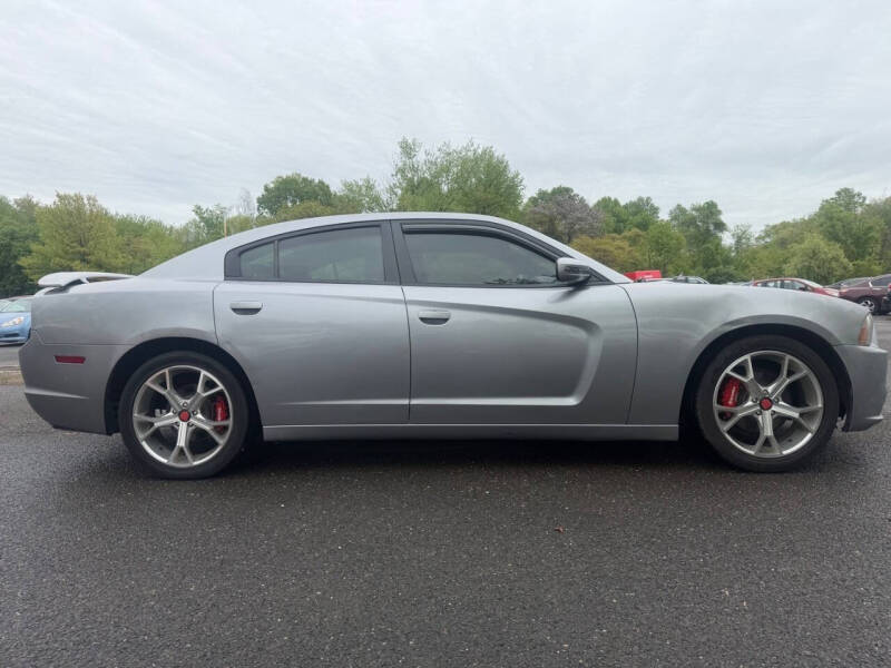 2014 Dodge Charger SE