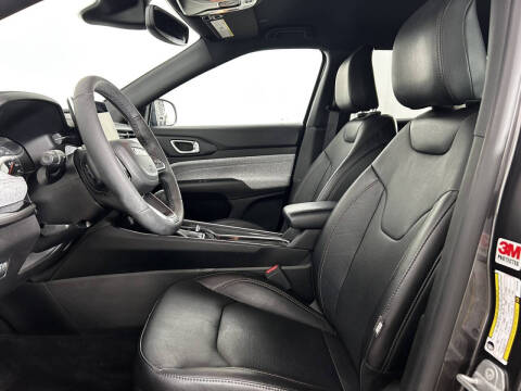 2023 Jeep Compass Latitude Lux