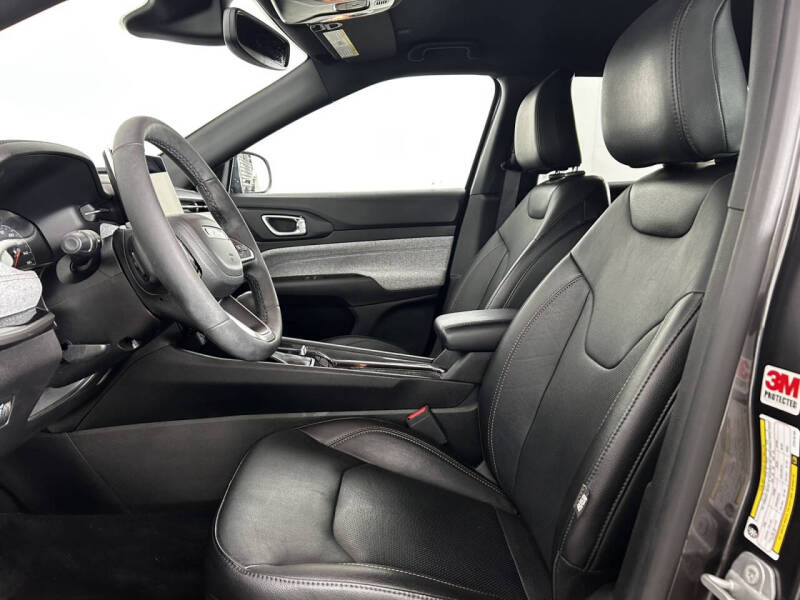2023 Jeep Compass Latitude Lux