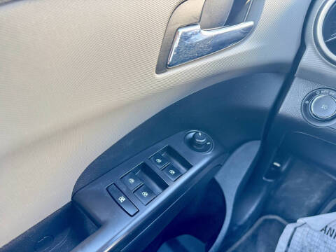 2013 Chevrolet Sonic LTZ Auto