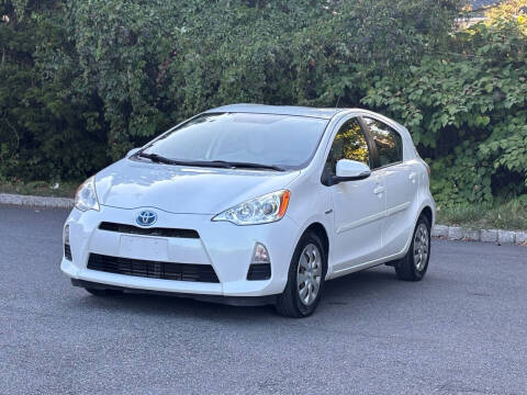 2013 Toyota Prius c One