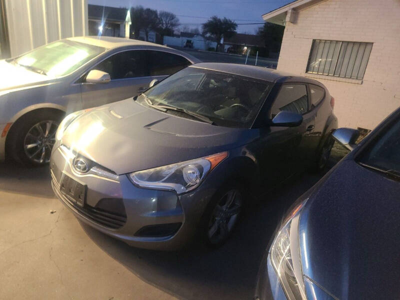 Used 2014 Hyundai Veloster Base with VIN KMHTC6AD1EU203533 for sale in Dallas, TX