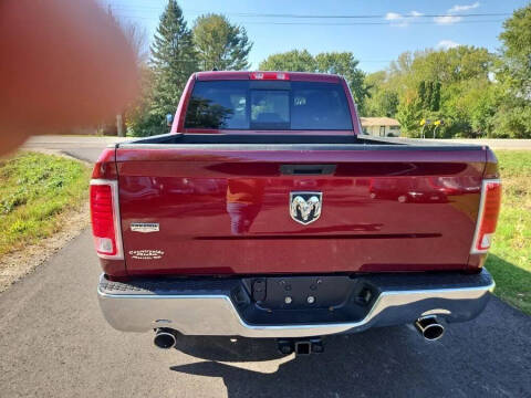 2019 RAM 1500 Classic Laramie