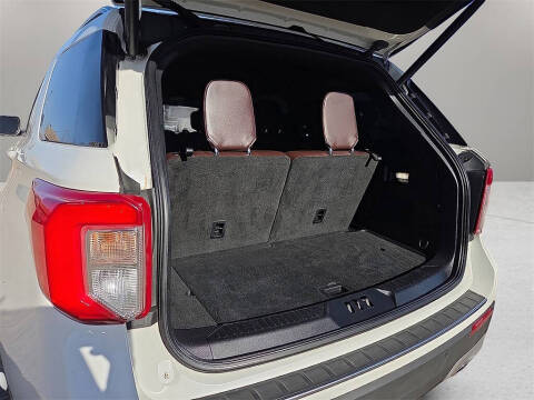 2022 Ford Explorer Platinum