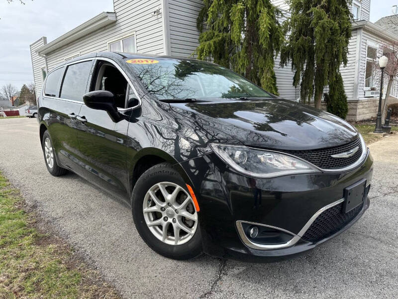 2017 Chrysler Pacifica Touring Plus