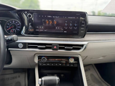 2022 Kia K5 EX