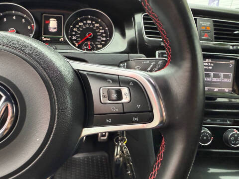 2015 Volkswagen Golf GTI Autobahn