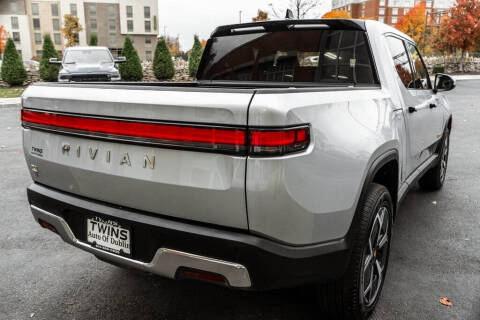 2023 Rivian R1T Adventure