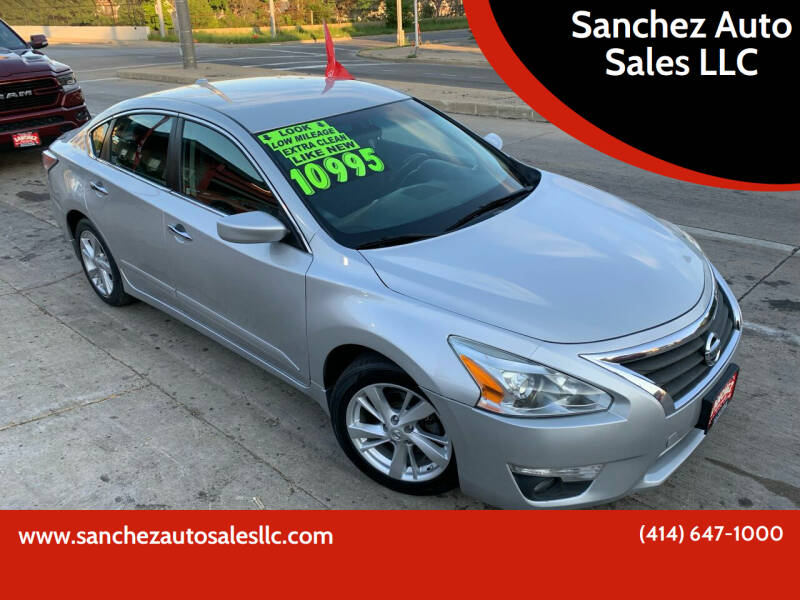 2015 Nissan Altima for sale at Sanchez Auto Sales LLC in Milwaukee WI