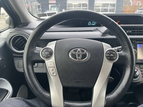 2014 Toyota Prius c Four