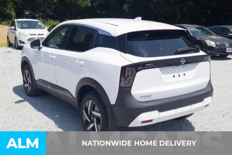 2025 Nissan Kicks SV