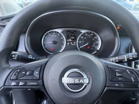 2023 Nissan Kicks S
