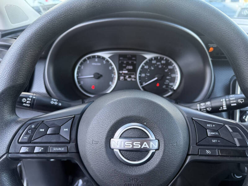 2023 Nissan Kicks S