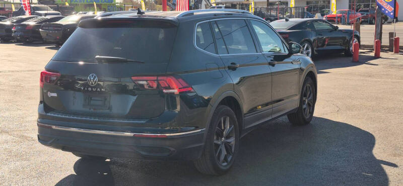 2022 Volkswagen Tiguan SE