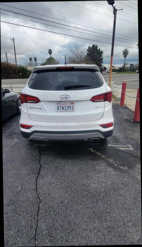 2018 Hyundai Santa Fe Sport Base photo 5