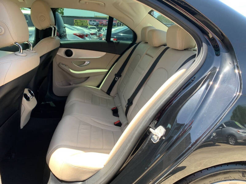 2015 Mercedes-Benz C-Class C 300