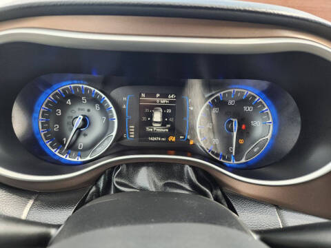 2017 Chrysler Pacifica Touring Plus